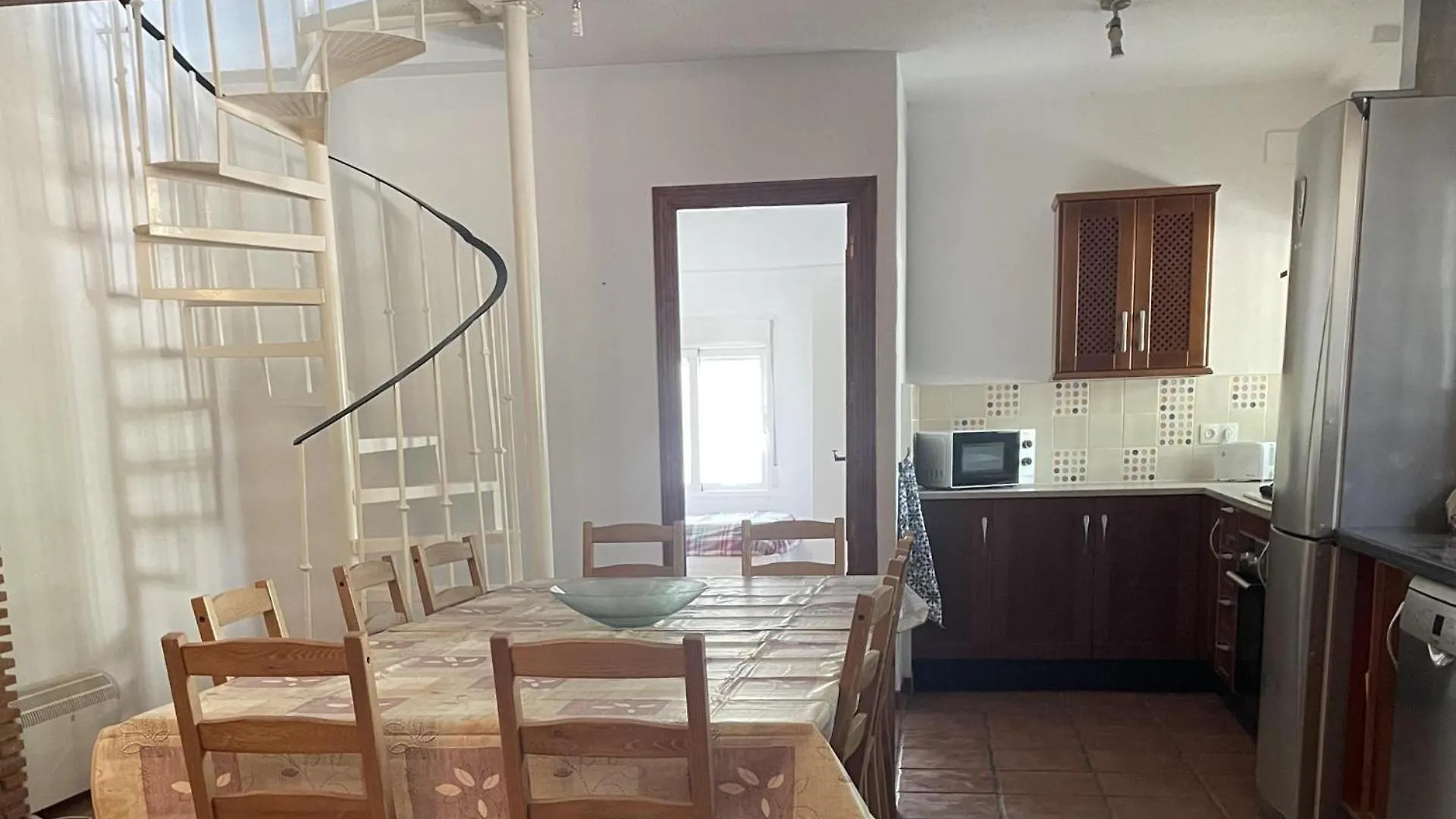 10 Bed Villa With Private Garden And Pool